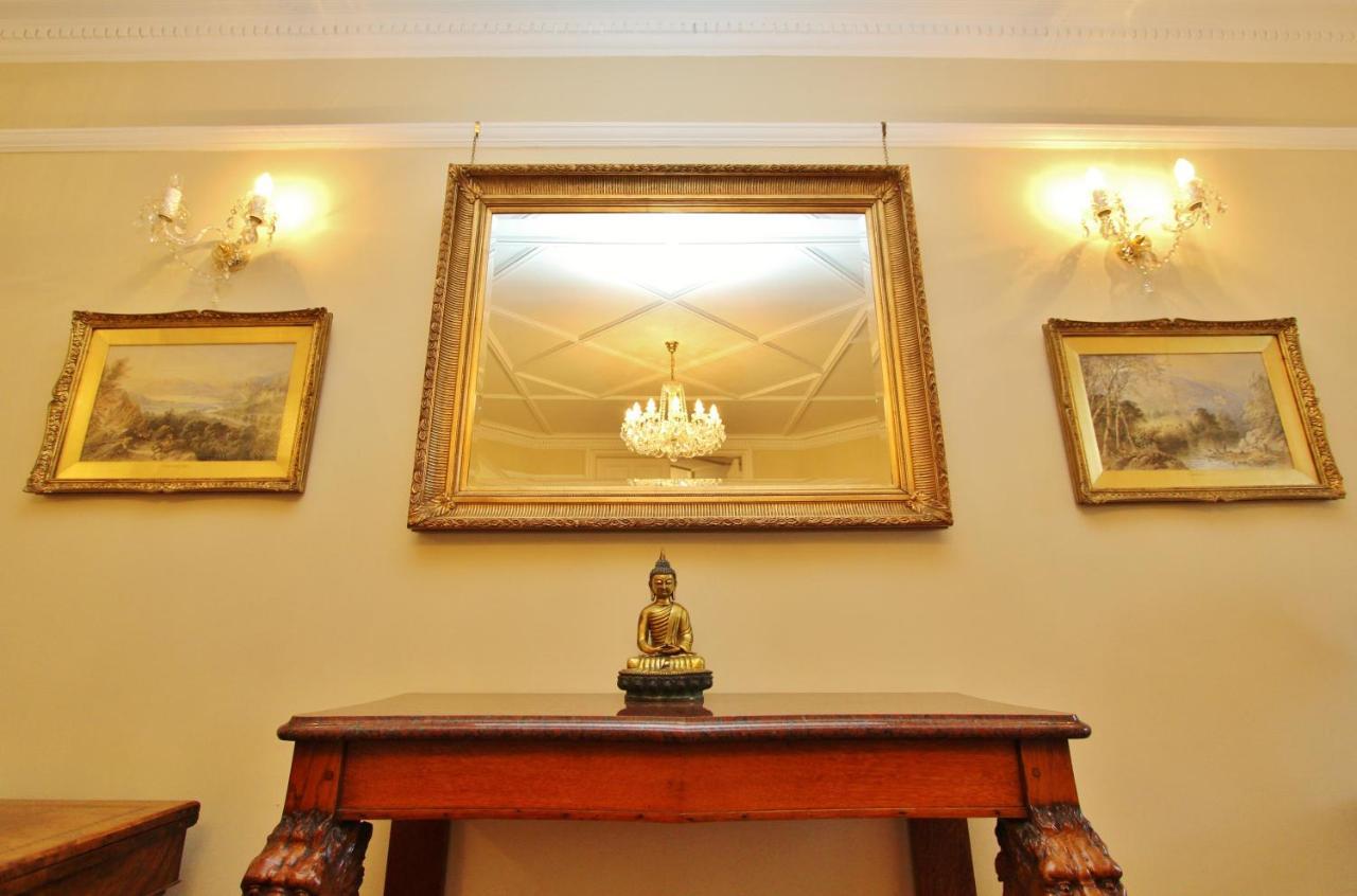 Ramsay Garden - Spacious 3-Bedroom Apartment Next To Edinburgh Castle Экстерьер фото